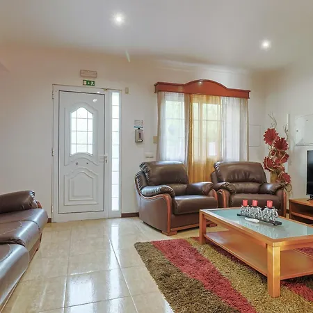 Apartment Wonder House *